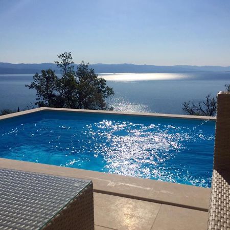 Villa Sabine Apartment Losinj Medveja Exterior photo
